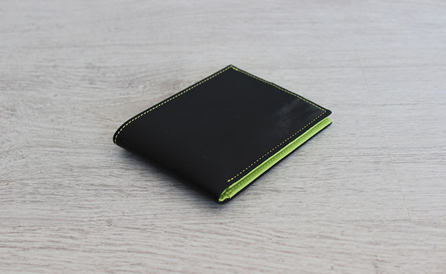Men Leather wallet - Flap model - Black patent and Tropic Green 
