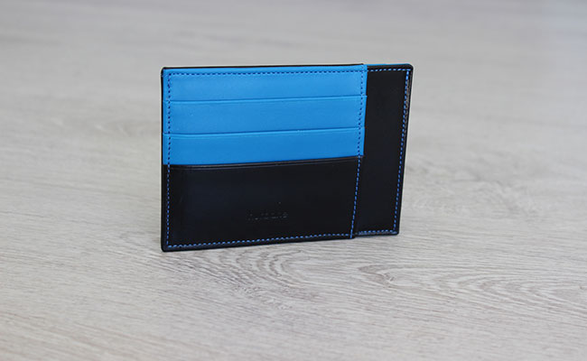 Men rigid wallet - Black patent and Arctic Blue Leather