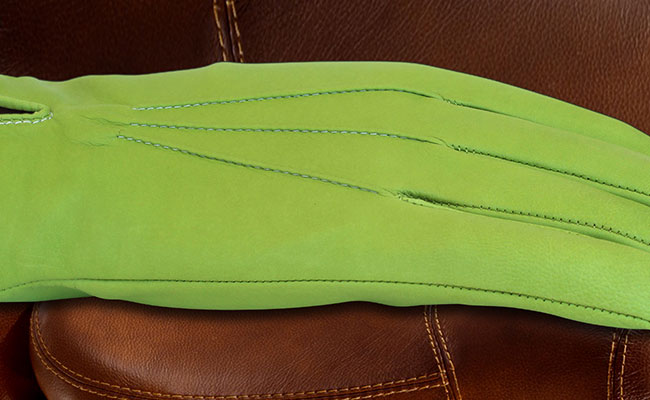 Men's coloured leather gloves - fitted straight cut - Tropical Green
